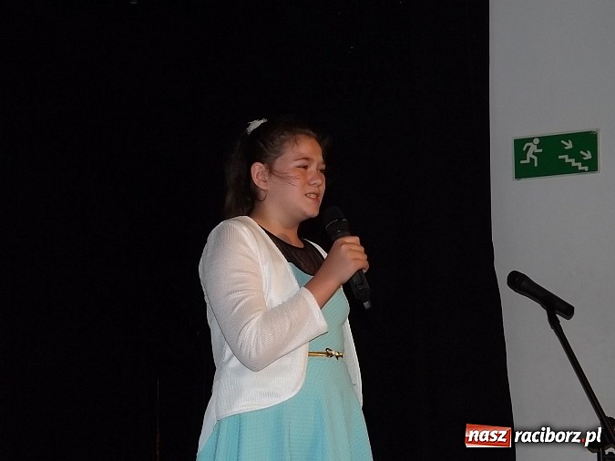 Zdjęcie w galerii na portalu naszraciborz.pl: Pieski małe dwa, czyli Festiwalu Twórczości Artystycznej ciąg dalszy wiadomości z regionu