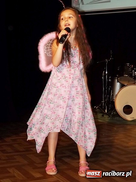 Zdjęcie w galerii na portalu naszraciborz.pl: Pieski małe dwa, czyli Festiwalu Twórczości Artystycznej ciąg dalszy wiadomości z regionu