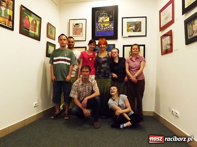 Zdjęcie w galerii na portalu naszraciborz.pl: Twórczość Wojtkiewicza oczami podopiecznych Warsztatów Terapii Zajęciowej wiadomości z regionu
