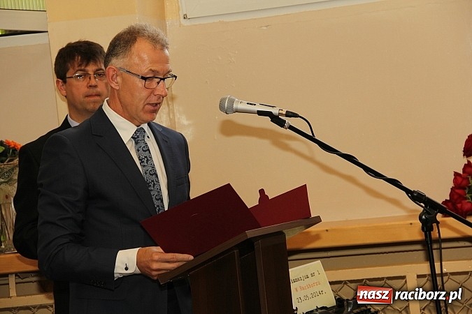 Zdjęcie w galerii na portalu naszraciborz.pl: Wisława Szymborska od dziś patronką G1 wiadomości z regionu