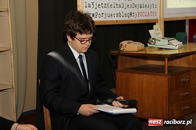 Zdjęcie w galerii na portalu naszraciborz.pl: Wisława Szymborska od dziś patronką G1 wiadomości z regionu