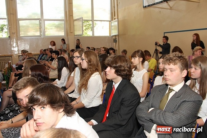 Zdjęcie w galerii na portalu naszraciborz.pl: Wisława Szymborska od dziś patronką G1 wiadomości z regionu