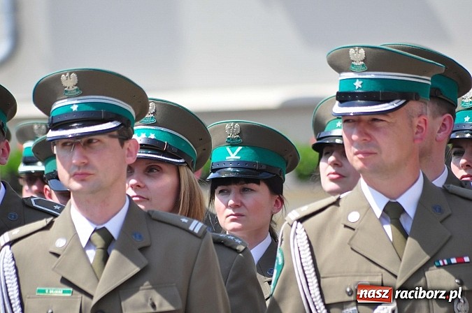 Zdjęcie w galerii na portalu naszraciborz.pl: Śląsko-Małopolski Oddział Straży Granicznej w Raciborzu ma patrona i sztandar wiadomości z regionu