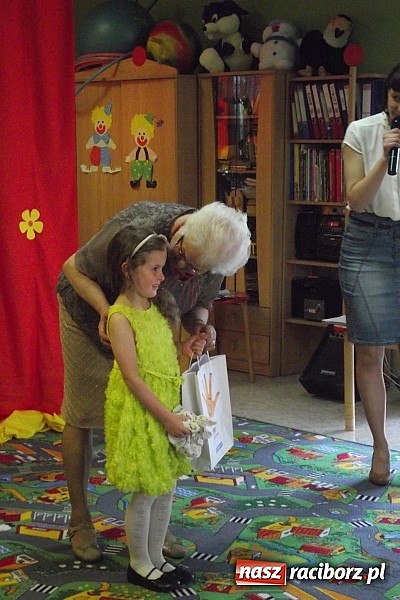 Zdjęcie w galerii na portalu naszraciborz.pl: Międzyprzedszkolny Przegląd Piosenki Niemieckiej  wiadomości z regionu