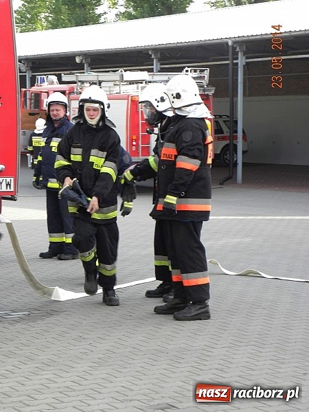 Zdjęcie w galerii na portalu naszraciborz.pl: Wielkie manewry pietrowickich strażak&oacute;w wiadomości z regionu