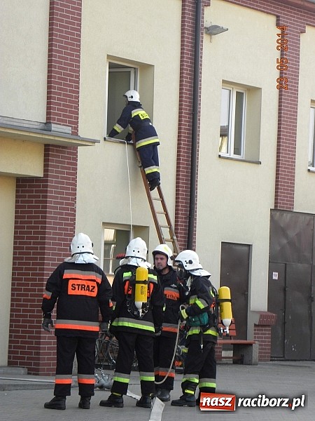 Zdjęcie w galerii na portalu naszraciborz.pl: Wielkie manewry pietrowickich strażak&oacute;w wiadomości z regionu