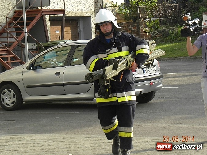 Zdjęcie w galerii na portalu naszraciborz.pl: Wielkie manewry pietrowickich strażak&oacute;w wiadomości z regionu
