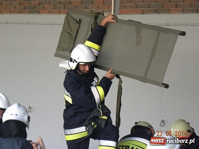 Zdjęcie w galerii na portalu naszraciborz.pl: Wielkie manewry pietrowickich strażak&oacute;w wiadomości z regionu