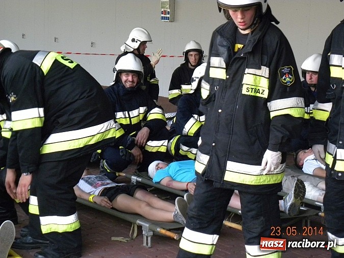 Zdjęcie w galerii na portalu naszraciborz.pl: Wielkie manewry pietrowickich strażak&oacute;w wiadomości z regionu