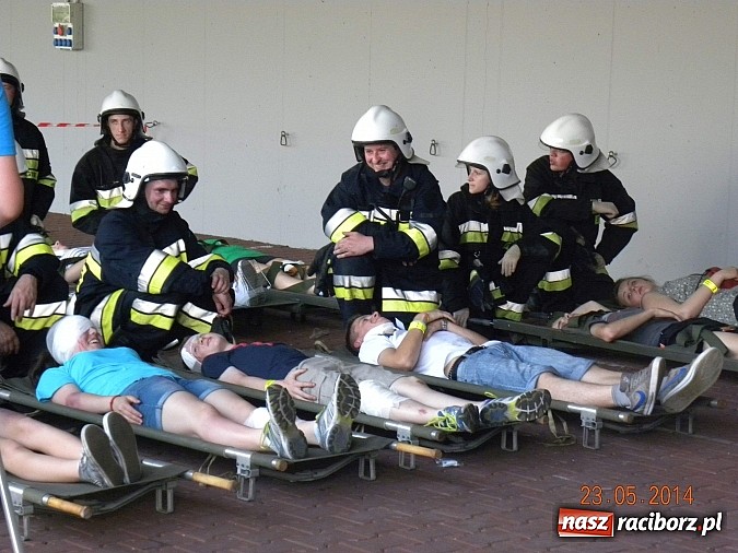 Zdjęcie w galerii na portalu naszraciborz.pl: Wielkie manewry pietrowickich strażak&oacute;w wiadomości z regionu