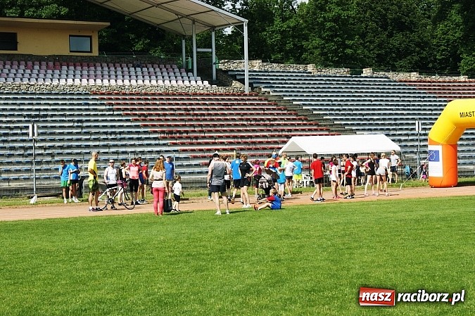 Zdjęcie w galerii na portalu naszraciborz.pl: Kolejna edycja akcji Polska Biega, tym razem z Arturem Nogą wiadomości z regionu