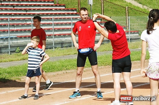 Zdjęcie w galerii na portalu naszraciborz.pl: Kolejna edycja akcji Polska Biega, tym razem z Arturem Nogą wiadomości z regionu