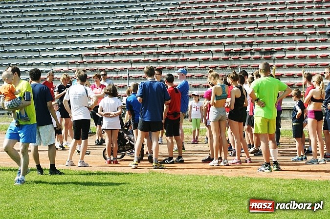Zdjęcie w galerii na portalu naszraciborz.pl: Kolejna edycja akcji Polska Biega, tym razem z Arturem Nogą wiadomości z regionu