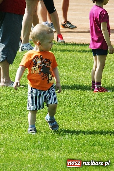 Zdjęcie w galerii na portalu naszraciborz.pl: Kolejna edycja akcji Polska Biega, tym razem z Arturem Nogą wiadomości z regionu