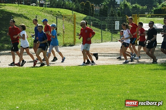 Zdjęcie w galerii na portalu naszraciborz.pl: Kolejna edycja akcji Polska Biega, tym razem z Arturem Nogą wiadomości z regionu