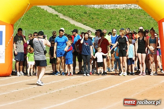 Zdjęcie w galerii na portalu naszraciborz.pl: Kolejna edycja akcji Polska Biega, tym razem z Arturem Nogą wiadomości z regionu