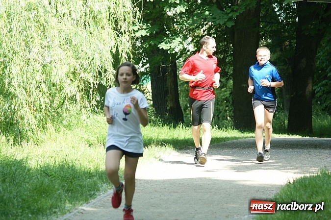 Zdjęcie w galerii na portalu naszraciborz.pl: Kolejna edycja akcji Polska Biega, tym razem z Arturem Nogą wiadomości z regionu