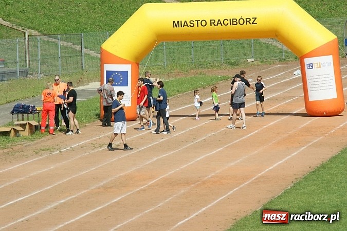 Zdjęcie w galerii na portalu naszraciborz.pl: Kolejna edycja akcji Polska Biega, tym razem z Arturem Nogą wiadomości z regionu