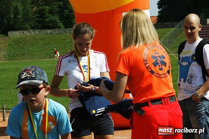 Zdjęcie w galerii na portalu naszraciborz.pl: Kolejna edycja akcji Polska Biega, tym razem z Arturem Nogą wiadomości z regionu