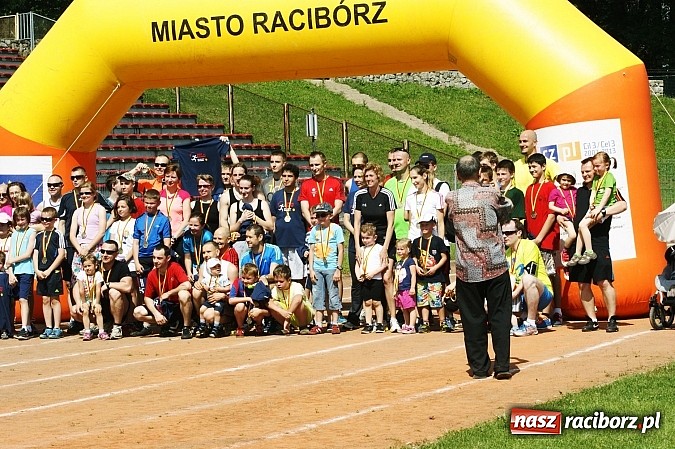 Zdjęcie w galerii na portalu naszraciborz.pl: Kolejna edycja akcji Polska Biega, tym razem z Arturem Nogą wiadomości z regionu