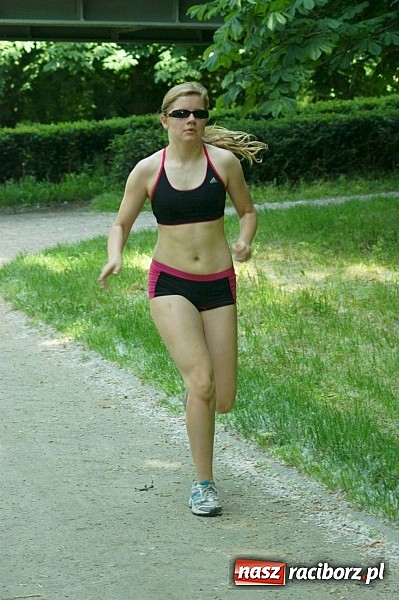 Zdjęcie w galerii na portalu naszraciborz.pl: Kolejna edycja akcji Polska Biega, tym razem z Arturem Nogą wiadomości z regionu