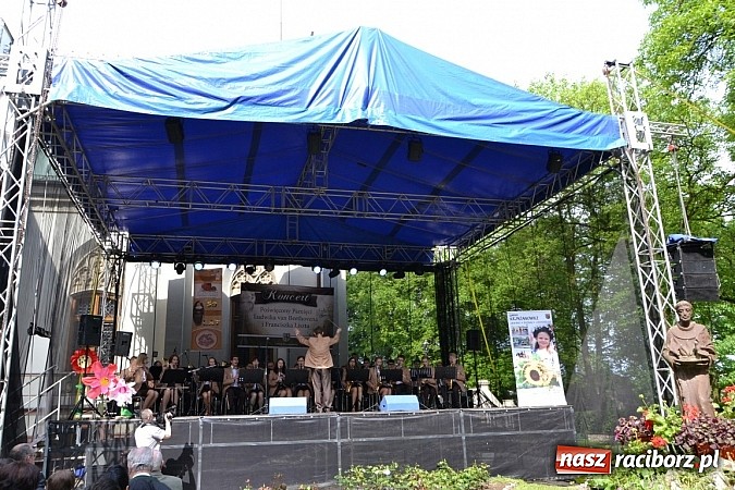 Zdjęcie w galerii na portalu naszraciborz.pl: Spotkanie gmin partnerskich i koncert na wspomnienie wielkich kompozytorów wiadomości z regionu