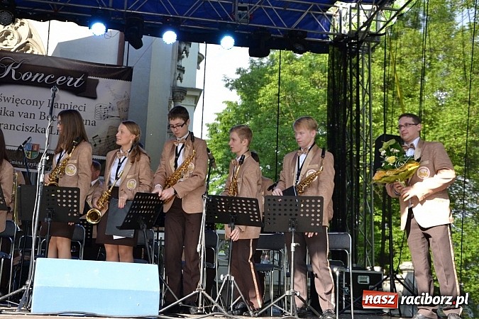 Zdjęcie w galerii na portalu naszraciborz.pl: Spotkanie gmin partnerskich i koncert na wspomnienie wielkich kompozytorów wiadomości z regionu