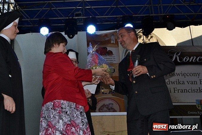 Zdjęcie w galerii na portalu naszraciborz.pl: Spotkanie gmin partnerskich i koncert na wspomnienie wielkich kompozytorów wiadomości z regionu