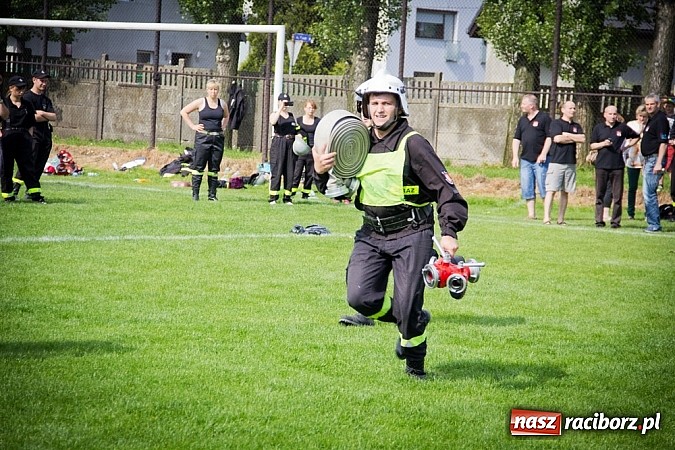 Zdjęcie w galerii na portalu naszraciborz.pl: OSP Brzezie zn&oacute;w najlepsze w miejskich zawodach sportowo-pożarniczych! wiadomości z regionu