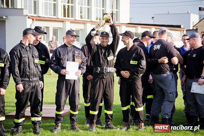 Zdjęcie w galerii na portalu naszraciborz.pl: OSP Brzezie zn&oacute;w najlepsze w miejskich zawodach sportowo-pożarniczych! wiadomości z regionu