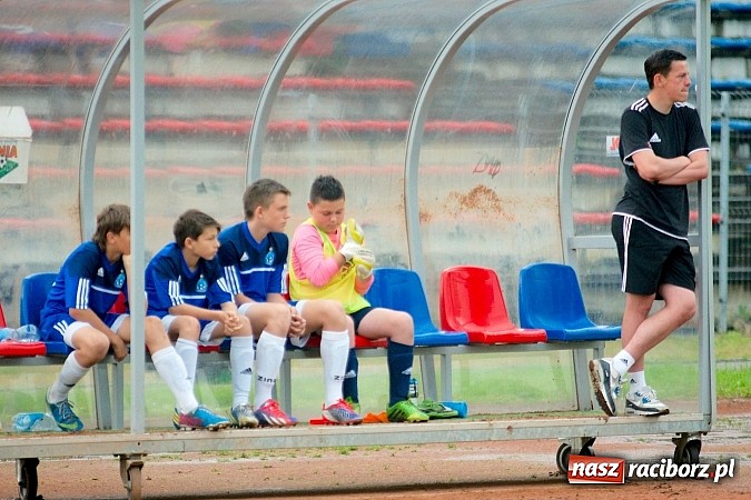 Zdjęcie w galerii na portalu naszraciborz.pl: ŚLT: Niebiescy górą nad Unitami wiadomości z regionu