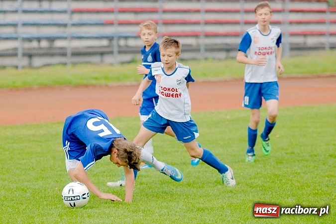 Zdjęcie w galerii na portalu naszraciborz.pl: ŚLT: Niebiescy górą nad Unitami wiadomości z regionu