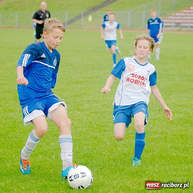 Zdjęcie w galerii na portalu naszraciborz.pl: ŚLT: Niebiescy górą nad Unitami wiadomości z regionu