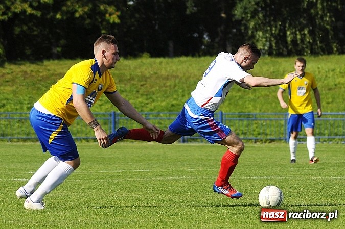 Zdjęcie w galerii na portalu naszraciborz.pl: Pewna wygrana Unii z GTS-em Bojszowy wiadomości z regionu