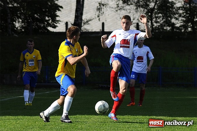 Zdjęcie w galerii na portalu naszraciborz.pl: Pewna wygrana Unii z GTS-em Bojszowy wiadomości z regionu