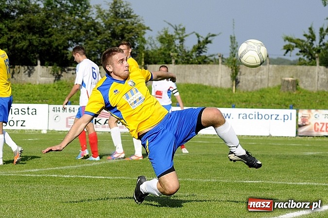 Zdjęcie w galerii na portalu naszraciborz.pl: Pewna wygrana Unii z GTS-em Bojszowy wiadomości z regionu