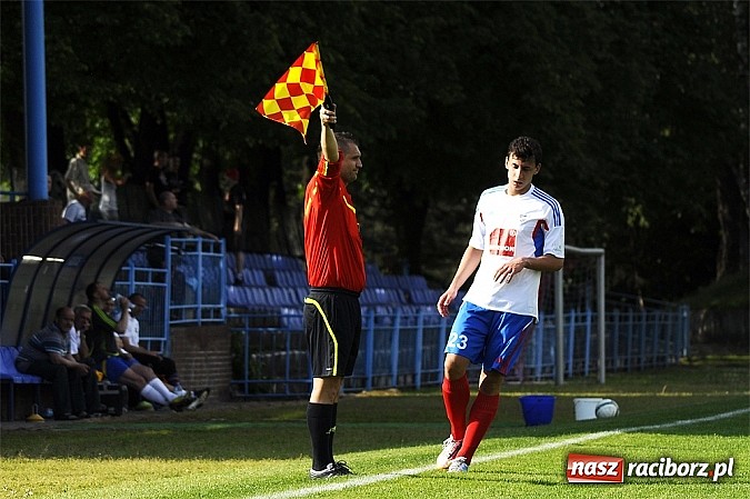 Zdjęcie w galerii na portalu naszraciborz.pl: Pewna wygrana Unii z GTS-em Bojszowy wiadomości z regionu