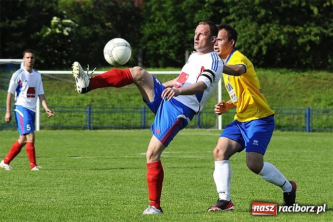 Zdjęcie w galerii na portalu naszraciborz.pl: Pewna wygrana Unii z GTS-em Bojszowy wiadomości z regionu