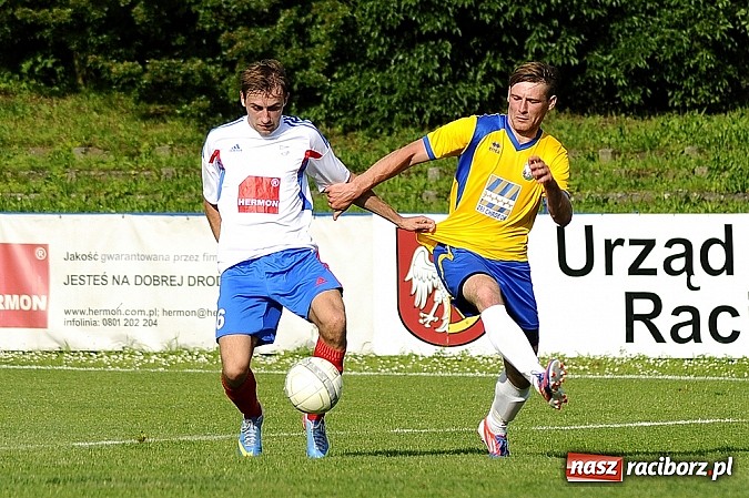 Zdjęcie w galerii na portalu naszraciborz.pl: Pewna wygrana Unii z GTS-em Bojszowy wiadomości z regionu