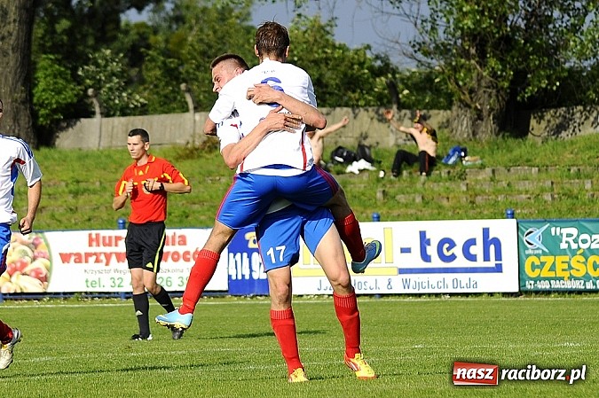 Zdjęcie w galerii na portalu naszraciborz.pl: Pewna wygrana Unii z GTS-em Bojszowy wiadomości z regionu