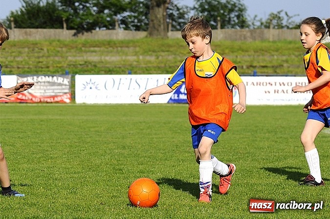 Zdjęcie w galerii na portalu naszraciborz.pl: Pewna wygrana Unii z GTS-em Bojszowy wiadomości z regionu