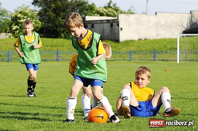 Zdjęcie w galerii na portalu naszraciborz.pl: Pewna wygrana Unii z GTS-em Bojszowy wiadomości z regionu