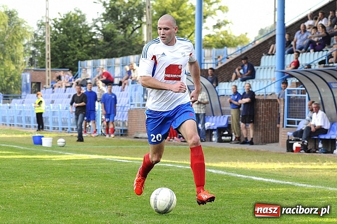 Zdjęcie w galerii na portalu naszraciborz.pl: Pewna wygrana Unii z GTS-em Bojszowy wiadomości z regionu