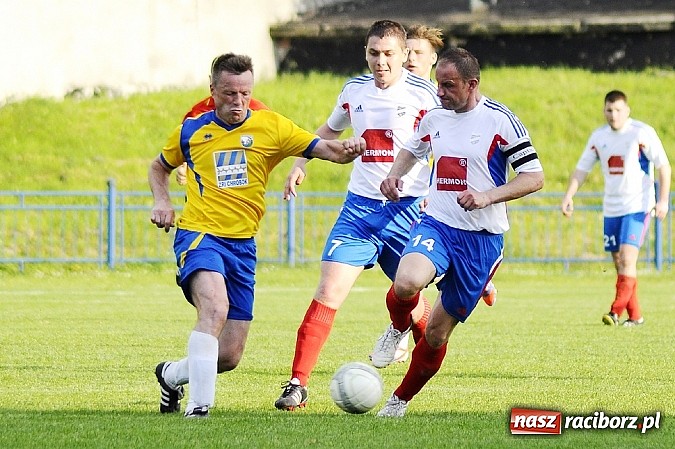 Zdjęcie w galerii na portalu naszraciborz.pl: Pewna wygrana Unii z GTS-em Bojszowy wiadomości z regionu