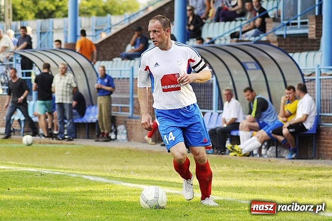 Zdjęcie w galerii na portalu naszraciborz.pl: Pewna wygrana Unii z GTS-em Bojszowy wiadomości z regionu