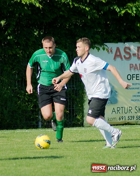 Zdjęcie w galerii na portalu naszraciborz.pl: Nawet Święty Piotr nie pomógł Ocicom. Bez goli przy Tuwima wiadomości z regionu
