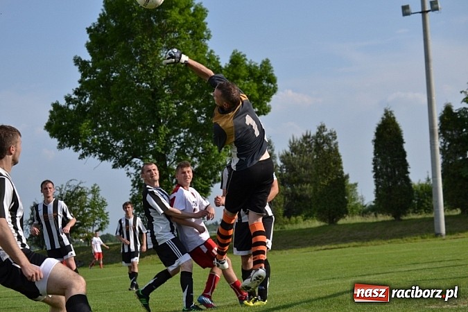 Zdjęcie w galerii na portalu naszraciborz.pl: Ostre strzelanie w Zabełkowie  wiadomości z regionu