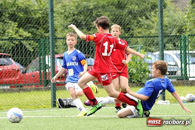 Zdjęcie w galerii na portalu naszraciborz.pl: Orliki Unii przegrały z Czarnymi Gorzyce wiadomości z regionu