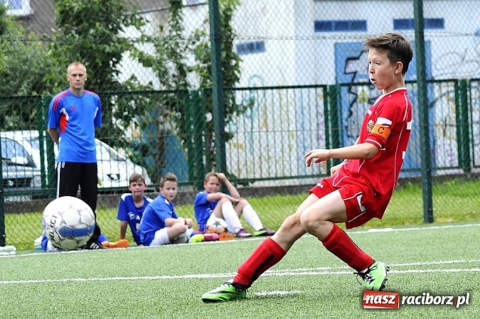 Zdjęcie w galerii na portalu naszraciborz.pl: Orliki Unii przegrały z Czarnymi Gorzyce wiadomości z regionu