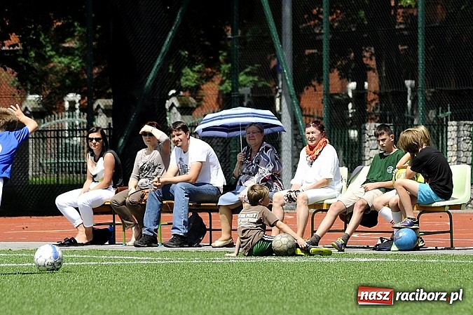 Zdjęcie w galerii na portalu naszraciborz.pl: Orliki Unii przegrały z Czarnymi Gorzyce wiadomości z regionu